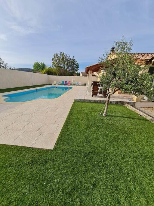 Appartement 53 M² - Pignans Au Coeur Du Var Exterior photo